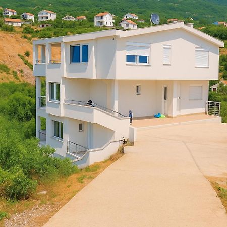 Apartments Lejla Dobra Voda Kültér fotó